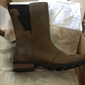 Sorel waterproof Leather Mid-calf boot
